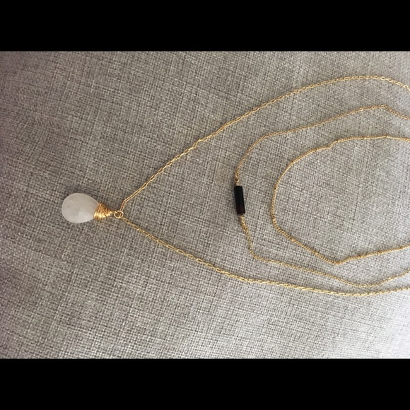 Maurelle Gold Quartz Layered Necklace - Picture 3 of 5
